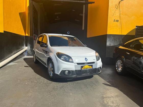 RENAULT SANDERO 1.6 GT LINE LIMITED FLEX 4P MANUAL